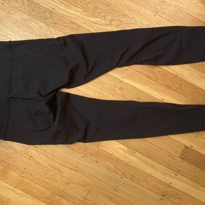 Lululemon Wunder Under High Rise 7/8 leggings size 6
